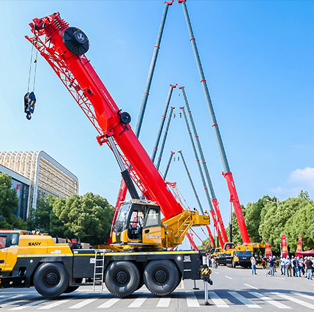 Yol Tipi mobil vinç